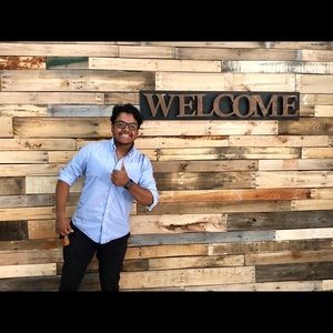 Meet your Posher, Adrian